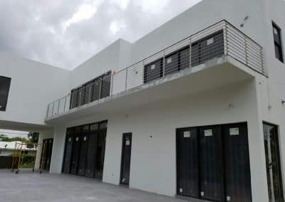 Barandilla de acero inoxidable, Hector Mata Residence