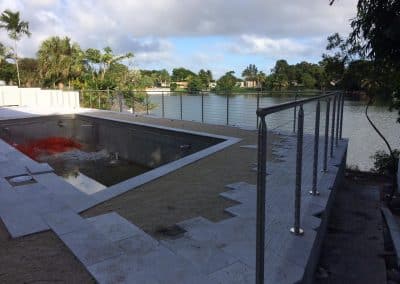Construído para perdurar, Construction Services Corp